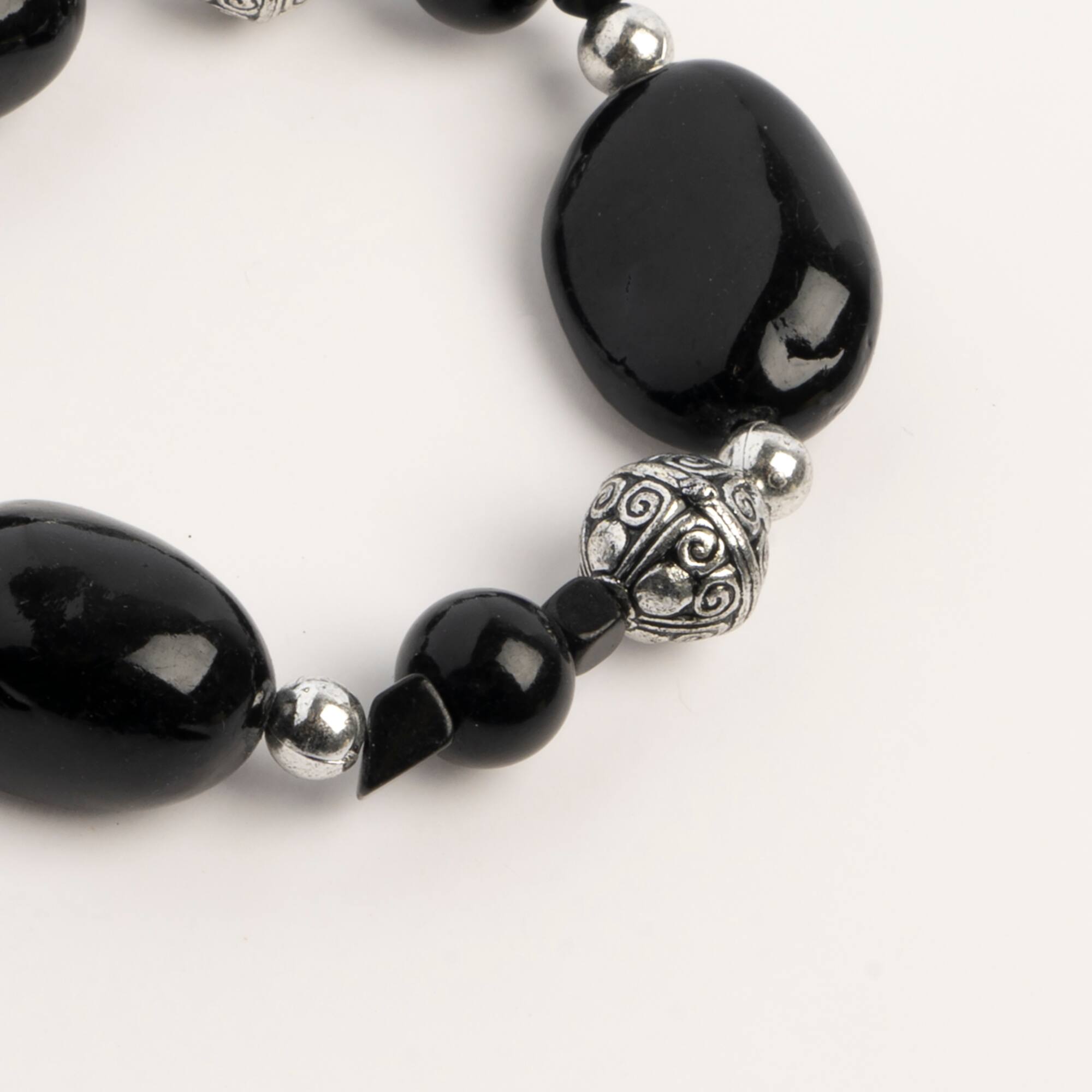 John Bead Onyx Dyed Black No.85 Natural Stone Stretch Bracelet